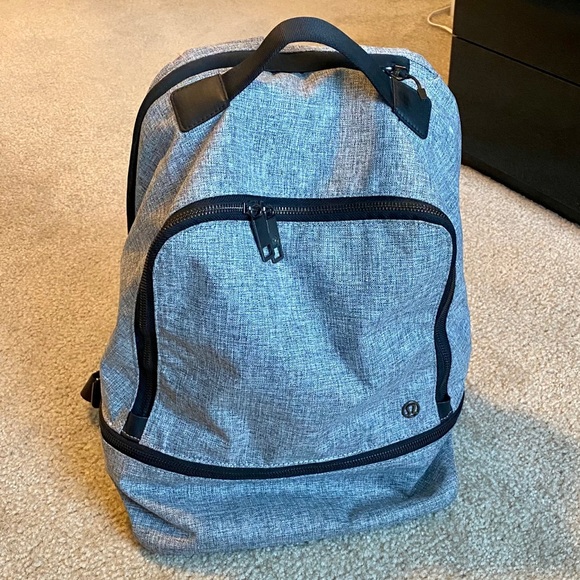 lululemon athletica Handbags - Lululemon City Adventurer 17L Backpack